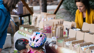 Firma Natural Bars vyrábí zdravé tyčinky mnoha druhů nejen pro děti.